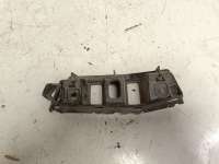 купить Кронштейн бампера на Volkswagen Touareg II (7P)