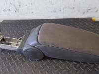 купить Подлокотник на Audi A6 (C5)