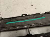 купить Решетка (заглушка) бампера на Volkswagen Touareg II (7P)