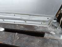 купить Дверь боковая на Pontiac Vibe