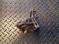 купить Кронштейн генератора на Opel Frontera B