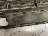 купить Решетка (заглушка) бампера на Volkswagen Touareg II (7P)