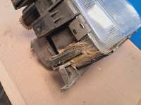 купить Фара передняя на Volkswagen Passat B3 (35i)