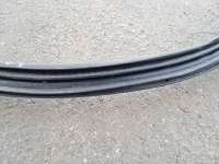 купить Уплотнитель двери на Opel Zafira A