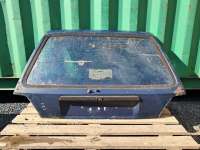 купить Стекло заднее на Volkswagen Golf II (1G)