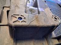 купить Кронштейн (площадка) аккумулятора (АКБ) на Ford Escape