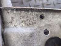 купить Трапеция дворников (стеклоочистителя) на Volkswagen Golf III (1H)