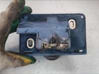 купить Замок багажника на Mercedes-Benz C (W202)