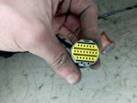 купить Проводка передней правой двери на Renault Laguna II