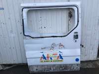 купить Дверь сдвижная на Renault Trafic II