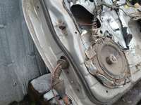 купить Дверь боковая на Pontiac Vibe