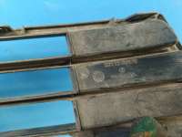 купить Решетка в бампер центральная на Toyota Corolla 11 (E180)