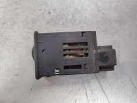 купить Кнопка освещения панели приборов на Nissan Terrano II R20