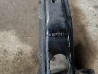 купить Усилитель бампера на Volkswagen Caddy III (2K)