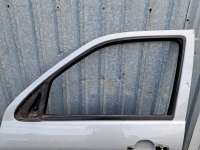 купить Дверь боковая на Mazda Tribute I
