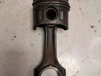 купить Поршневая группа (поршень, шатун) на Mercedes-Benz Vito (W638)