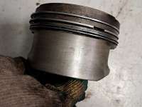 купить Поршневая группа (поршень, шатун) на Audi 100 (4A, C4)