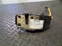 купить Замок боковой двери на Kia Sorento I (JC, BL)