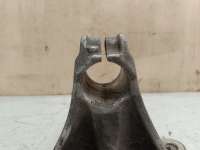 купить Кулак подвески на Volkswagen Passat B6 (3C)