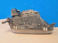 купить Фара передняя на Volkswagen Passat B3 (35i)