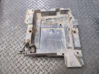 купить Кронштейн (площадка) аккумулятора (АКБ) на Renault Laguna II