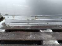 купить Дверь боковая на Pontiac Vibe