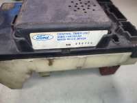 купить Блок предохранителей на Ford Mondeo II