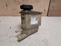 купить Бачок гидроусилителя на Ford Mondeo II