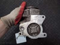 купить Насос ГУР  Mercedes Benz W123 на Mercedes-Benz (W123)