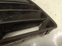 купить Решетка (заглушка) бампера на Volkswagen Jetta V (1K)