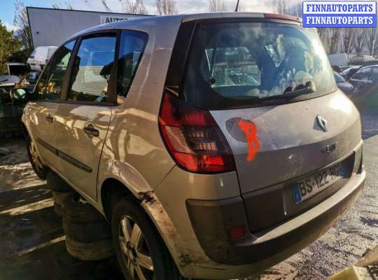 Панель передняя (телевизор) на Renault Scenic II