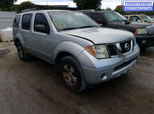 Стекло (форточка) боковой двери на Nissan Pathfinder III (R51) 