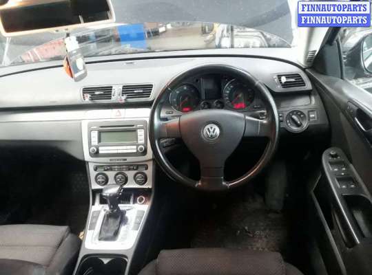 блок управления двигателем VG1352841 на Volkswagen Passat 6 (2005 - 2010)