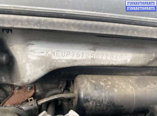 купить кожух рулевой колонки на Kia Carnival_(Sedona) 1 (1998 - 2006)