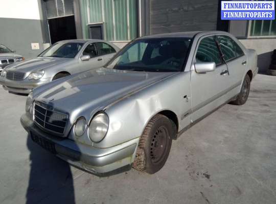 купить рамка под магнитолу на Mercedes E - Class (W210) (1995 - 2003)