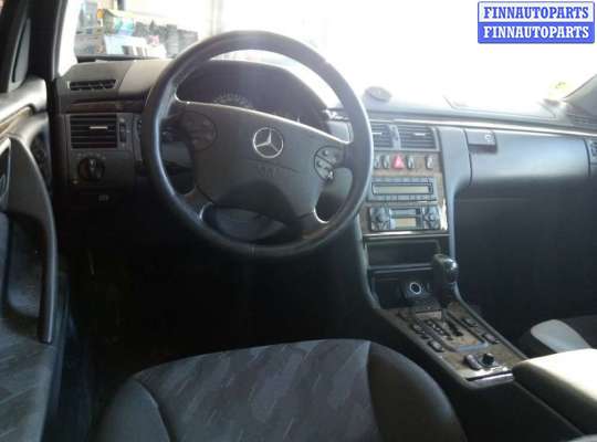 купить бардачок (вещевой ящик) на Mercedes E - Class (W210) (1995 - 2003)