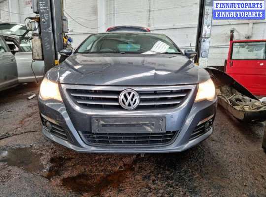 Стекло боковое двери на Volkswagen Passat CC (357)