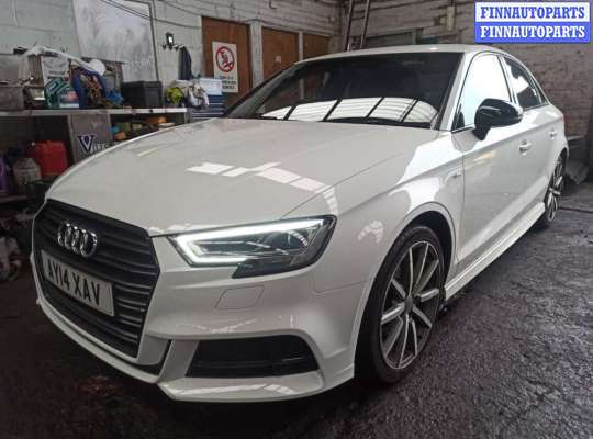 Петля крышки багажника на Audi A3 (8V)