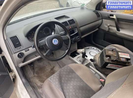купить кнопка подогрева (обогрева) заднего стекла на Volkswagen Polo 4 (2001 - 2009)