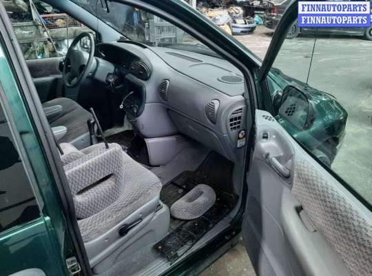 Замок боковой двери на Chrysler Voyager III (GS) 