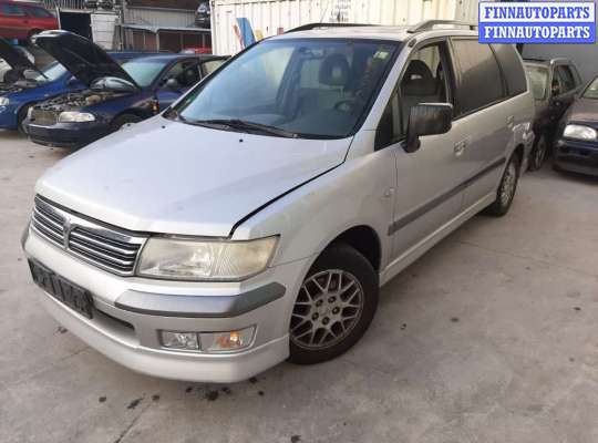 купить дождевик (жабо) на Mitsubishi Space_Wagon 3 (1998 - 2004)