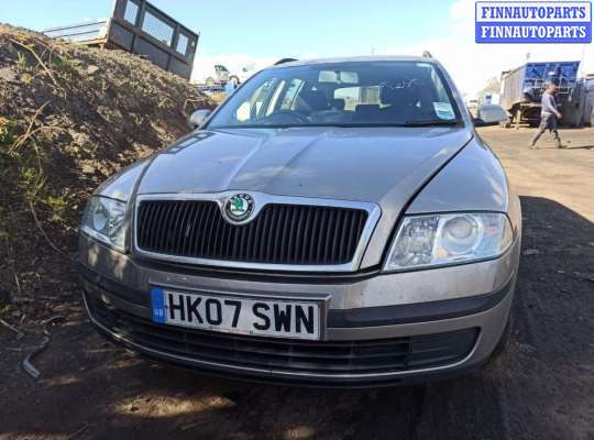 переключатель поворотов SKG1254 на Skoda Octavia 1Z (2004 - 2013)