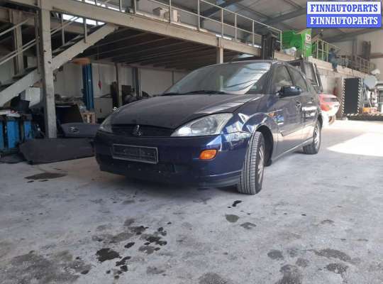 Петля двери на Ford Focus I