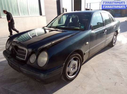 купить фонарь крышки багажника правый на Mercedes E - Class (W210) (1995 - 2003)