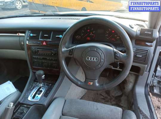 CD-чейнджер на Audi A8 (D2, 4D)