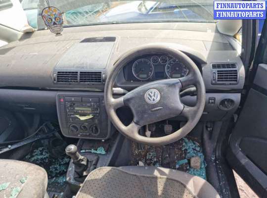 купить патрубок интеркулера на Volkswagen Sharan 1 (1995 - 2010)