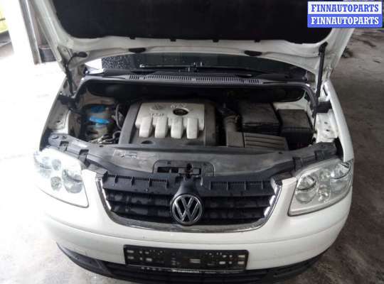 Кронштейн бампера на Volkswagen Touran I (1T)