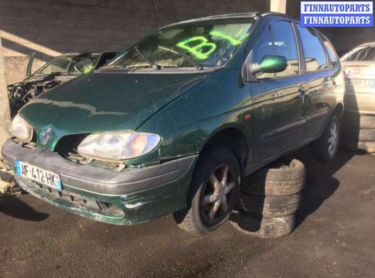 накладка декоративная (молдинг) крышки (двери) багажника RN753230 на Renault Scenic 1 (1996 - 2003)