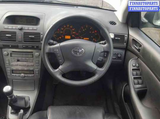 купить фонарь дополнительный тормозной (стоп-сигнал) на Toyota Avensis 2 (T250) (2003 - 2010)