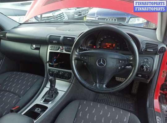 купить радиатор масляный на Mercedes C - Class (W203) (2000 - 2008)